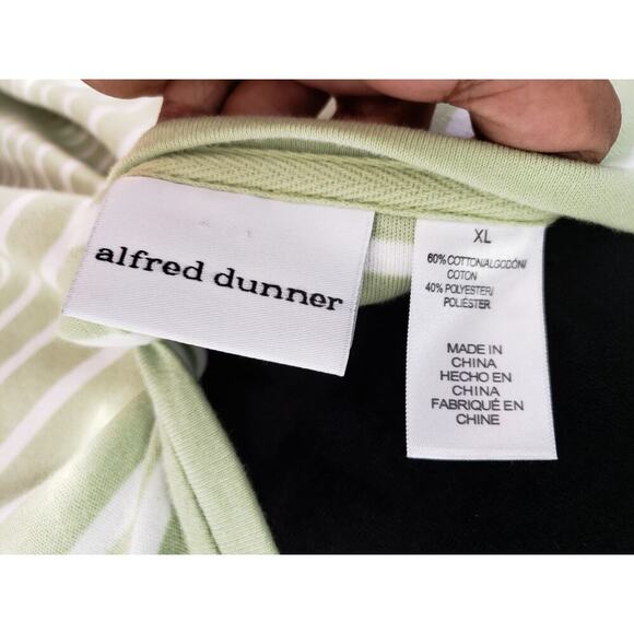 Alfred Dunner Top Women's Size X-Large Mint Green Cotton Sort Sleeves V-Neck - Picture 10 of 12